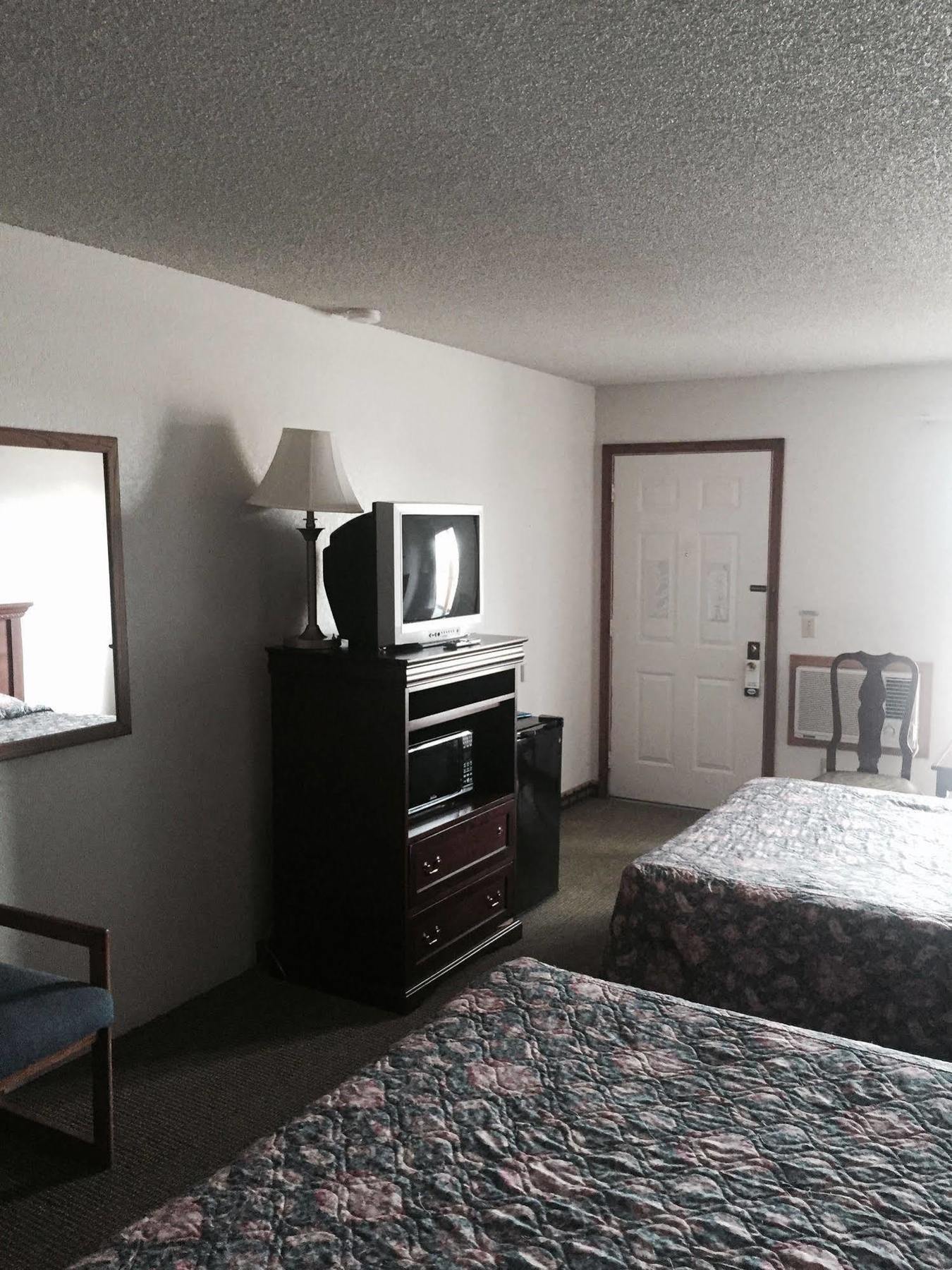 Country Inn Bolivar ภายนอก รูปภาพ